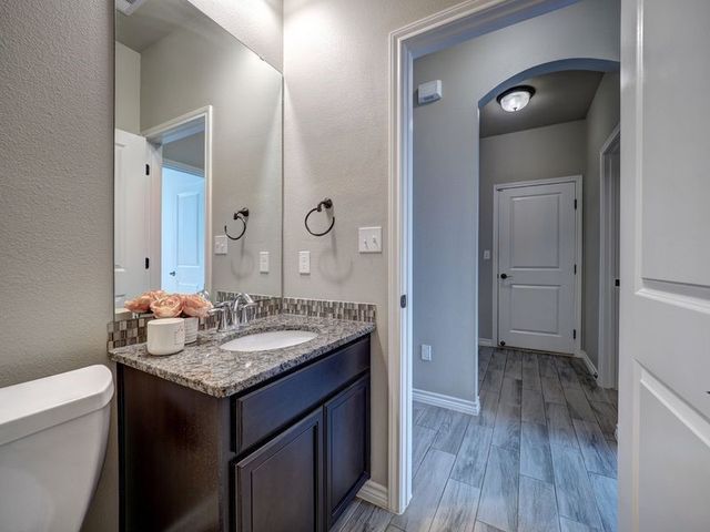 8205 Yosemite Dr, Corpus Christi, TX 78414