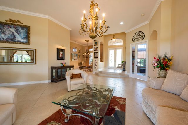 15234 SW 40th Street, Davie, FL 33331