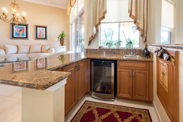 15234 SW 40th Street, Davie, FL 33331