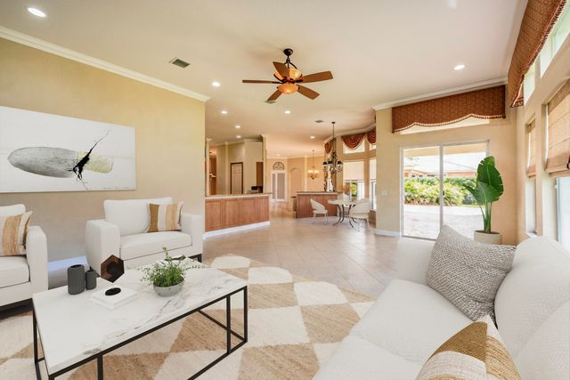 15234 SW 40th Street, Davie, FL 33331