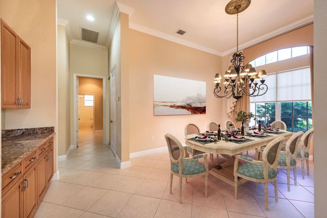 15234 SW 40th Street, Davie, FL 33331