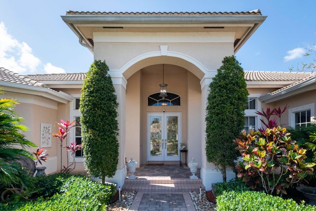 15234 SW 40th Street, Davie, FL 33331