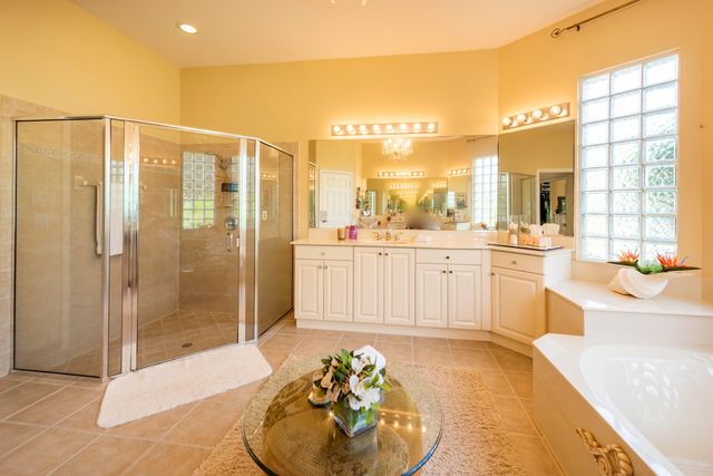 15234 SW 40th Street, Davie, FL 33331