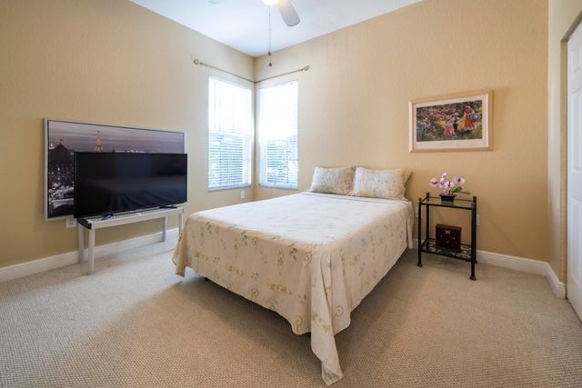 15234 SW 40th Street, Davie, FL 33331