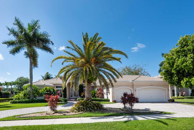 15234 SW 40th Street, Davie, FL 33331