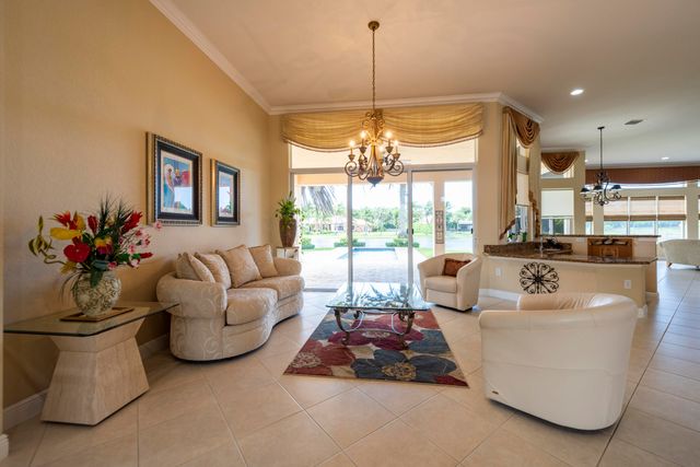 15234 SW 40th Street, Davie, FL 33331