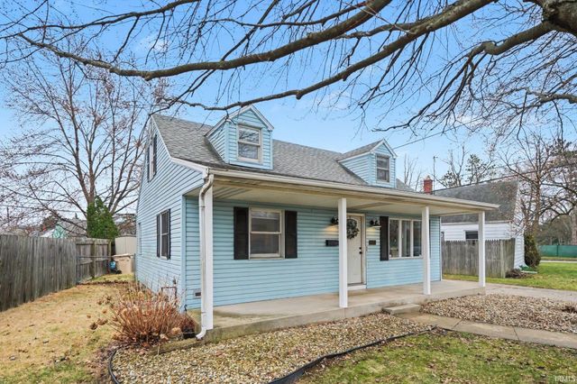 2410 Eisenhower Avenue, South Bend, IN 46615