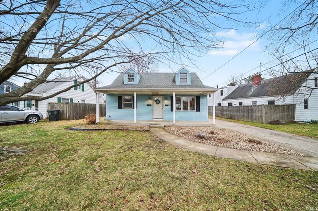 2410 Eisenhower Avenue, South Bend, IN 46615