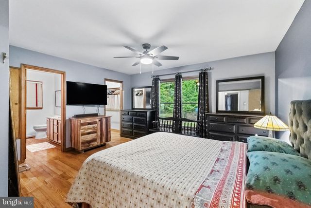 4212 LAKEVIEW PKWY, Locust Grove, VA 22508