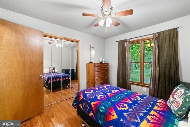 4212 LAKEVIEW PKWY, Locust Grove, VA 22508