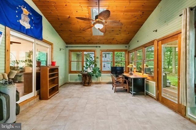 4212 LAKEVIEW PKWY, Locust Grove, VA 22508