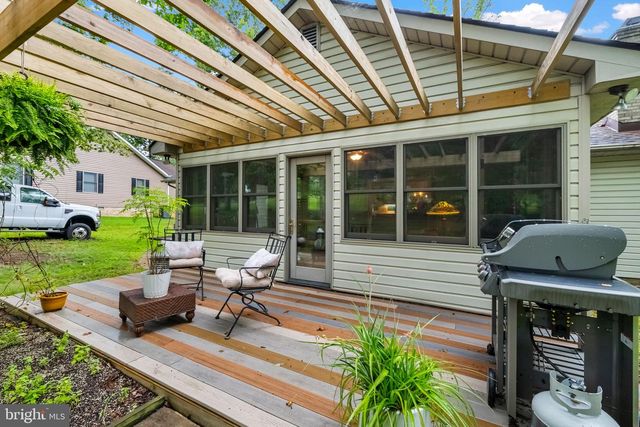 4212 LAKEVIEW PKWY, Locust Grove, VA 22508