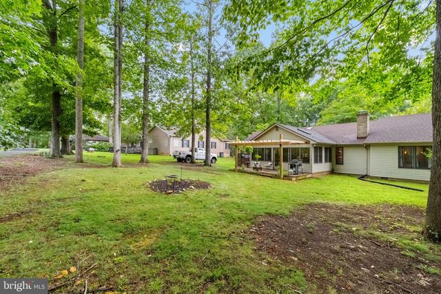 4212 LAKEVIEW PKWY, Locust Grove, VA 22508