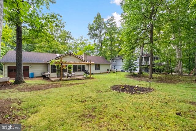 4212 LAKEVIEW PKWY, Locust Grove, VA 22508