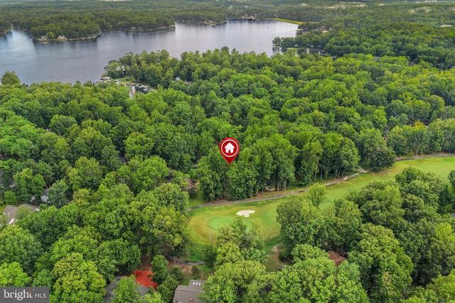 4212 LAKEVIEW PKWY, Locust Grove, VA 22508