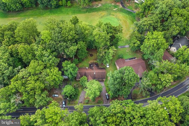 4212 LAKEVIEW PKWY, Locust Grove, VA 22508