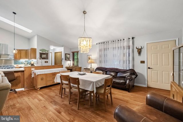 4212 LAKEVIEW PKWY, Locust Grove, VA 22508