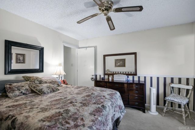 8 Calvary Circle, Little Rock, AR 72211