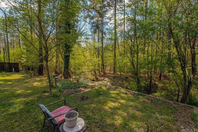 8 Calvary Circle, Little Rock, AR 72211