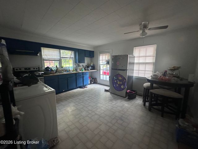 103 Eminence Pike, Shelbyville, KY 40065