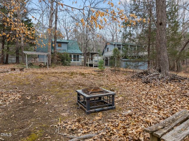 109 Persimmon Hill Road, Pittsboro, NC 27312