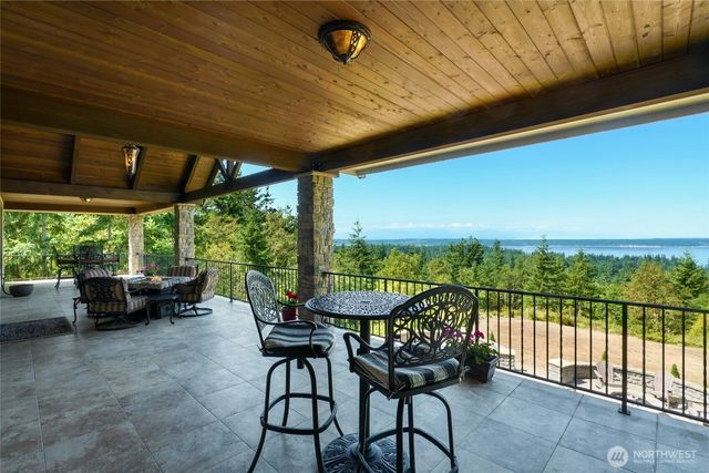 67 Gilbertson Road, Camano Island, WA 98282