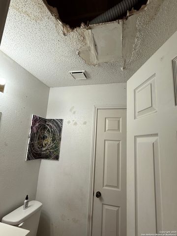 9147 Autumn Storm, San Antonio, TX 78254