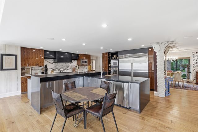 7654 Indian Springs Road, Dallas, TX 75248