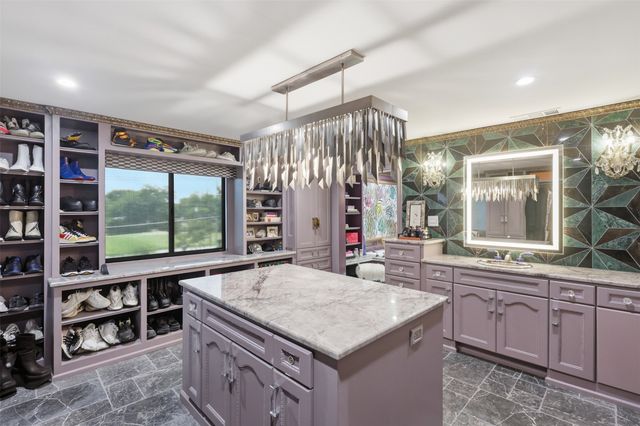 7654 Indian Springs Road, Dallas, TX 75248
