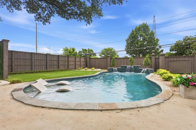7654 Indian Springs Road, Dallas, TX 75248