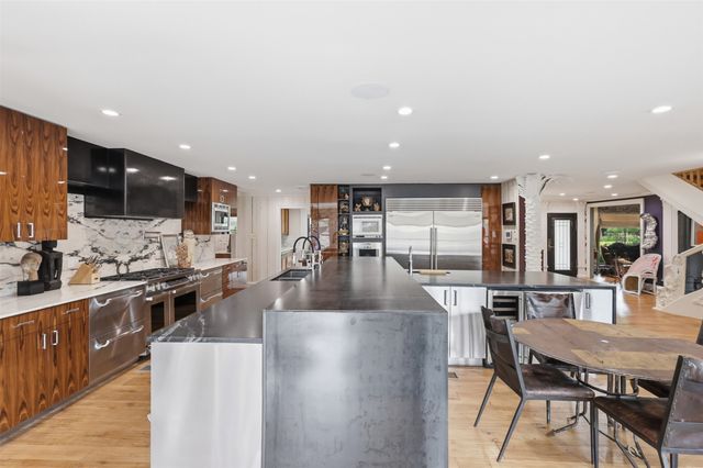 7654 Indian Springs Road, Dallas, TX 75248