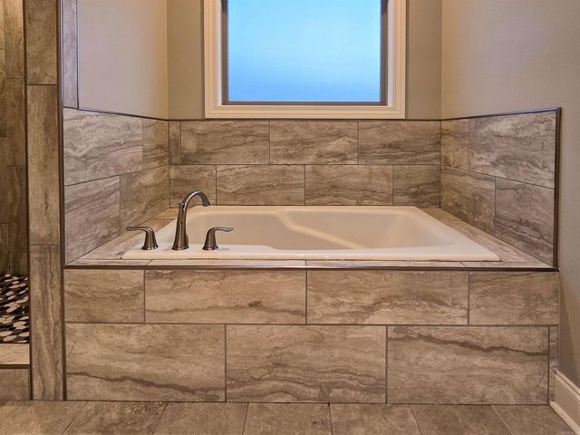 108 Samantha Drive, Brookland, AR 72417