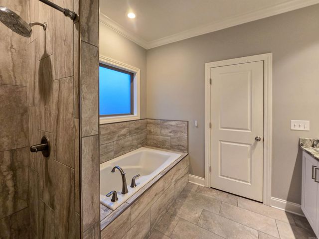 108 Samantha Drive, Brookland, AR 72417