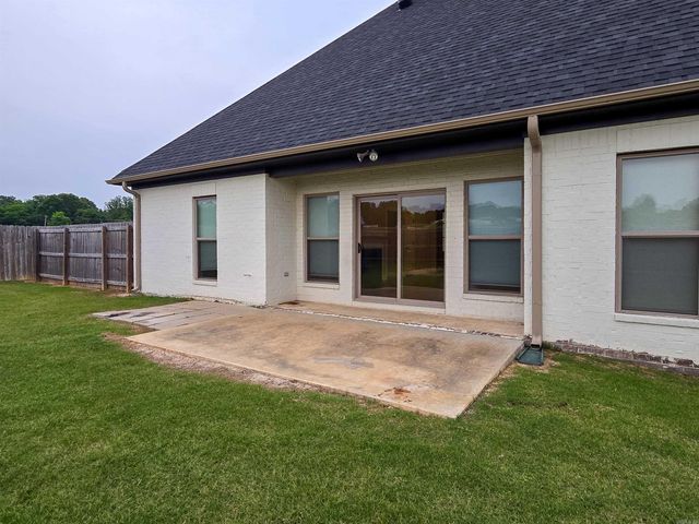 108 Samantha Drive, Brookland, AR 72417