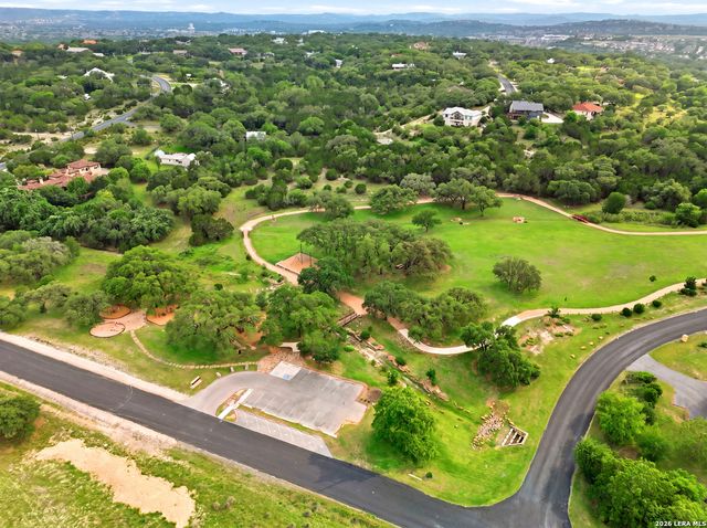 7825 ROCKING HORSE LN, Fair Oaks Ranch, TX 78015