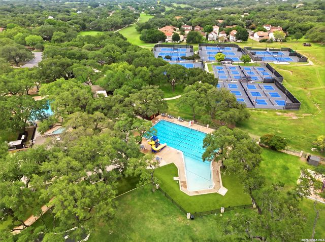 7825 ROCKING HORSE LN, Fair Oaks Ranch, TX 78015