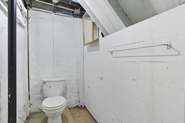 389 Fairview Avenue N, Saint Paul, MN 55104