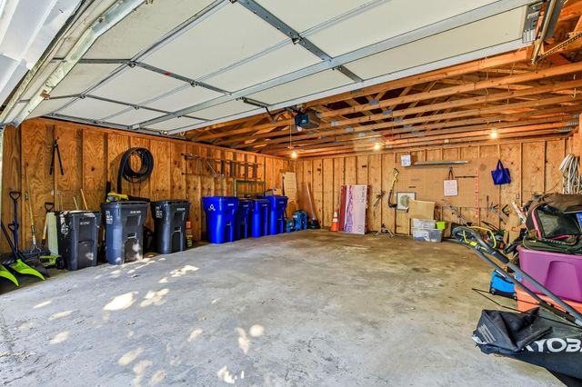 389 Fairview Avenue N, Saint Paul, MN 55104