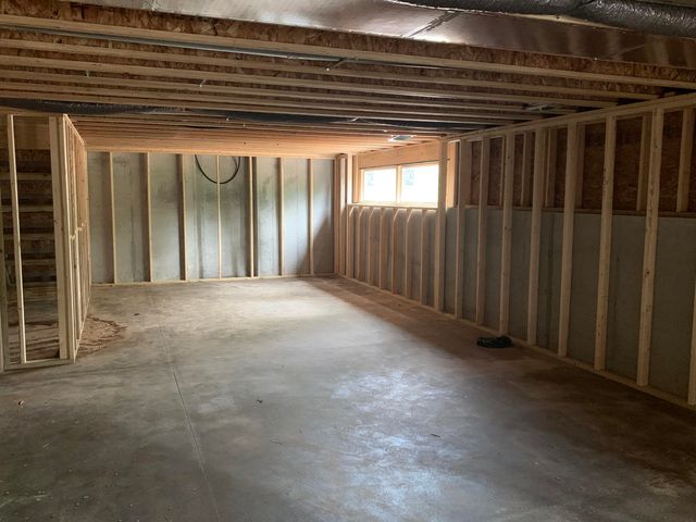7060 Pinehurst Drive Ne, Cannon Twp, MI 49341