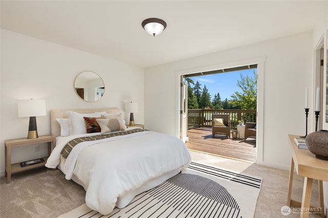 398 Ferncliff Avenue NE, Bainbridge Island, WA 98110