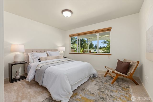 398 Ferncliff Avenue NE, Bainbridge Island, WA 98110