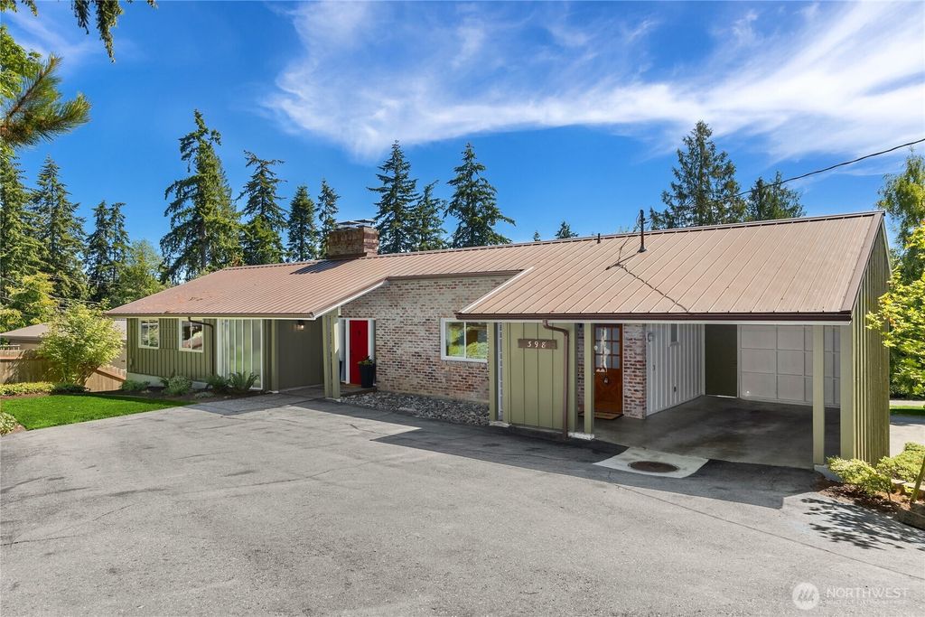 398 Ferncliff Avenue NE, Bainbridge Island, WA 98110
