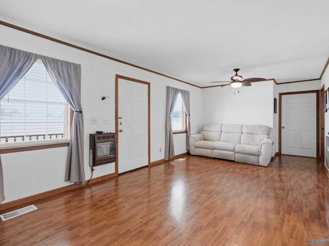 40 County Road 1850, Arab, AL 35016