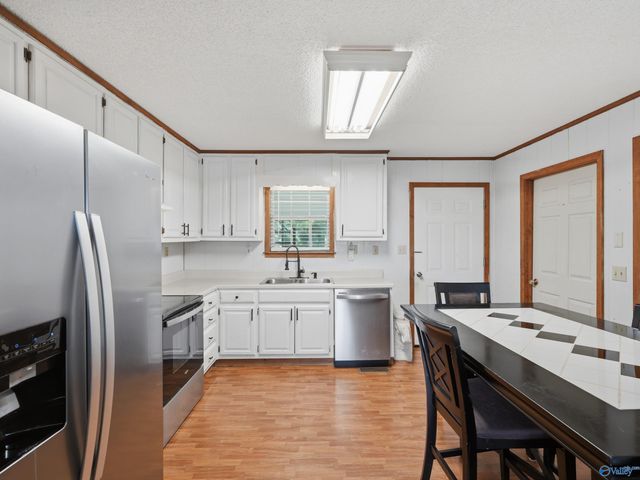 40 County Road 1850, Arab, AL 35016