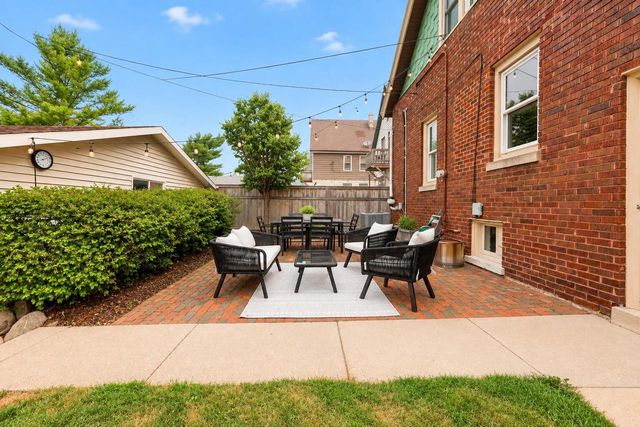 2147 N 56th STREET, Milwaukee, WI 53208