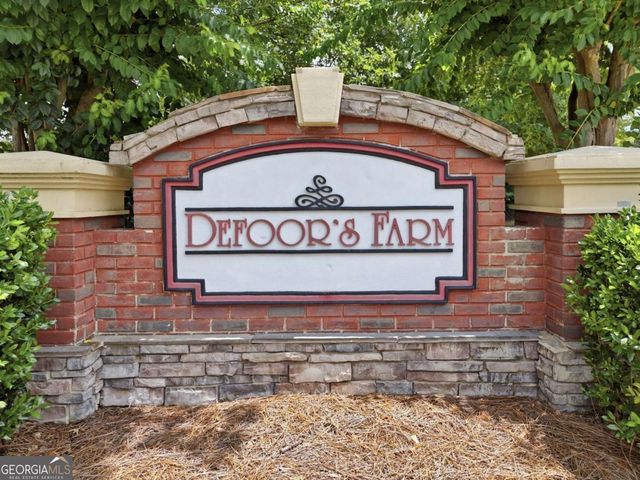 5511 Mudlark Circle, Powder Springs, GA 30127