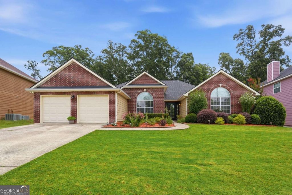 5511 Mudlark Circle, Powder Springs, GA 30127