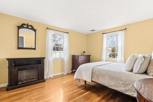 15 East Street, Winchester, MA 01890