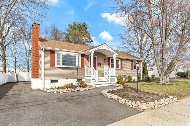 15 East Street, Winchester, MA 01890