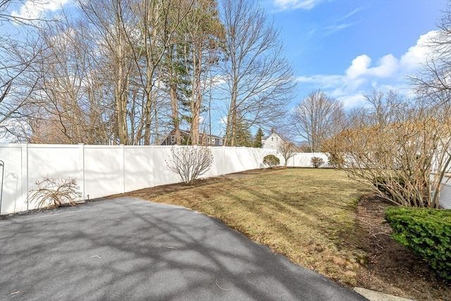 15 East Street, Winchester, MA 01890